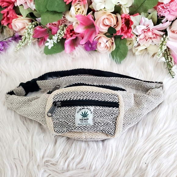 Nwot handmade hemp cotton boho fannypack - Picture 2 of 9
